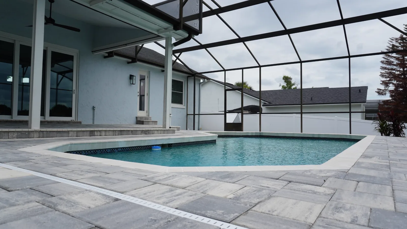 Screened Lanai Paver Pool Deck