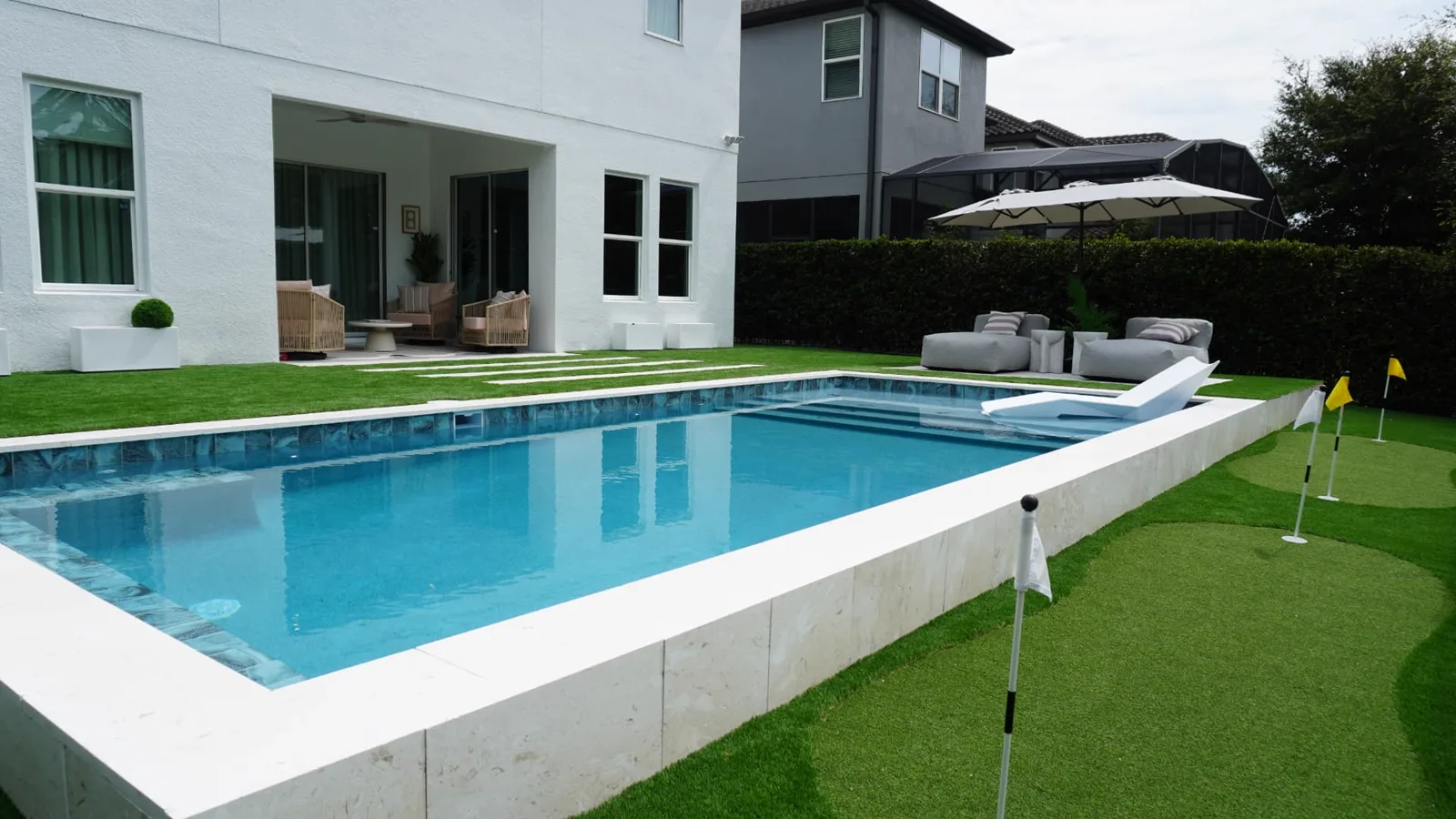 Modern Pool, Turf & Putting Green