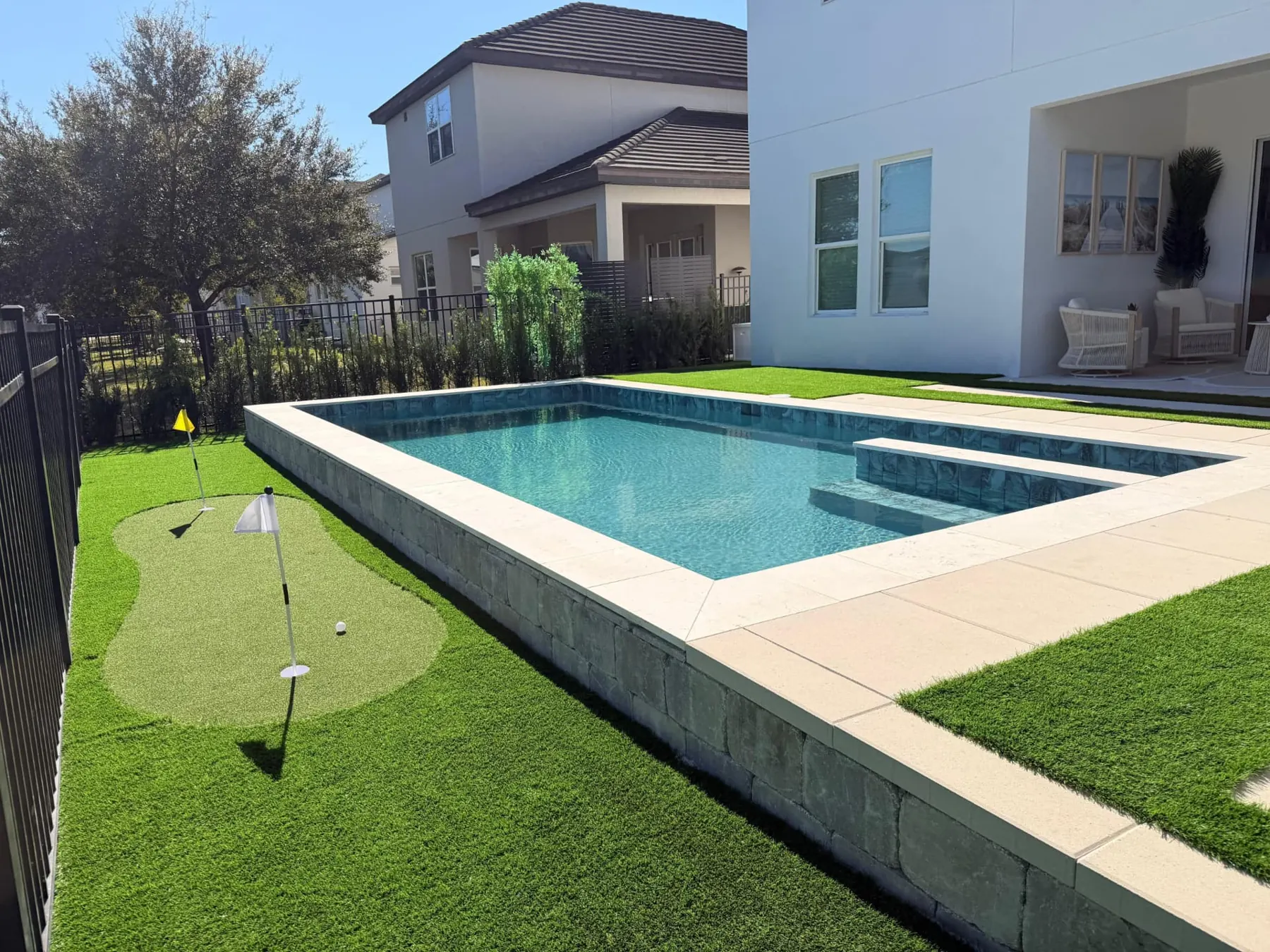 Travertine Pool Deck & Green